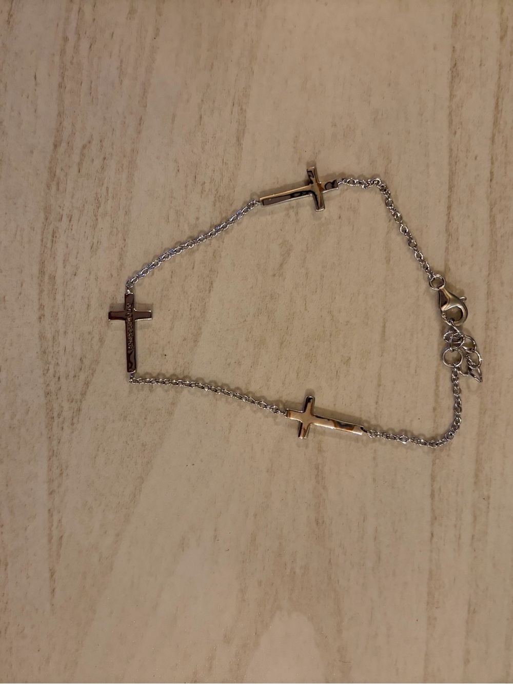 Sterling silver cross charm bracelet